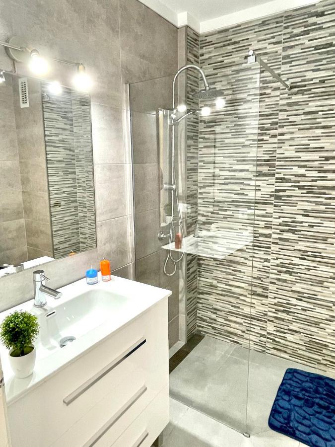 Apartbeach Novelty Climatizado Y Vistas Playa Salou Buitenkant foto