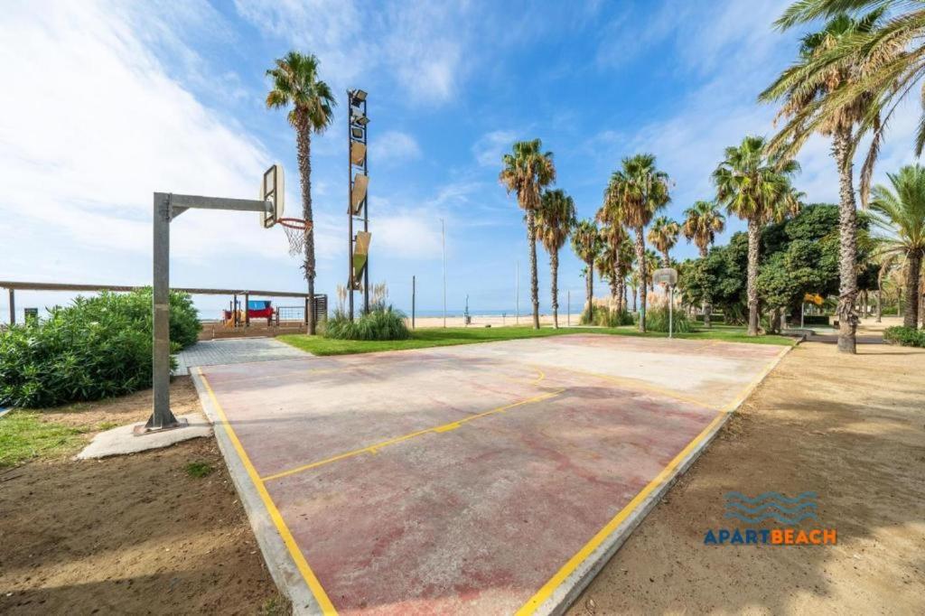 Apartbeach Novelty Climatizado Y Vistas Playa Salou Buitenkant foto