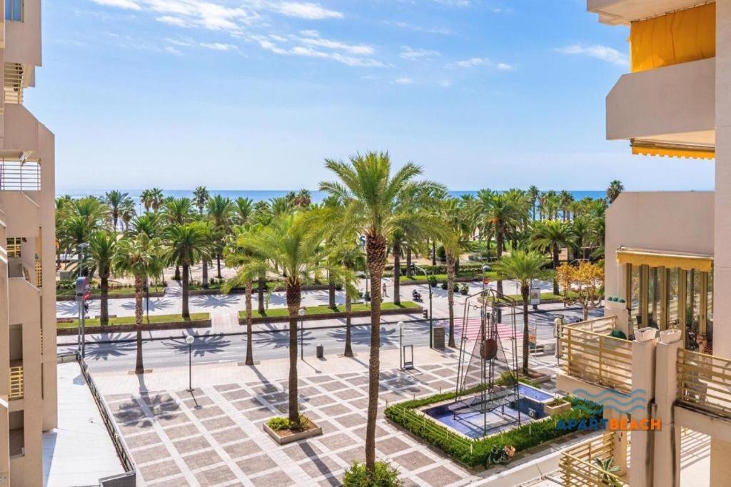 Apartbeach Novelty Climatizado Y Vistas Playa Salou Buitenkant foto